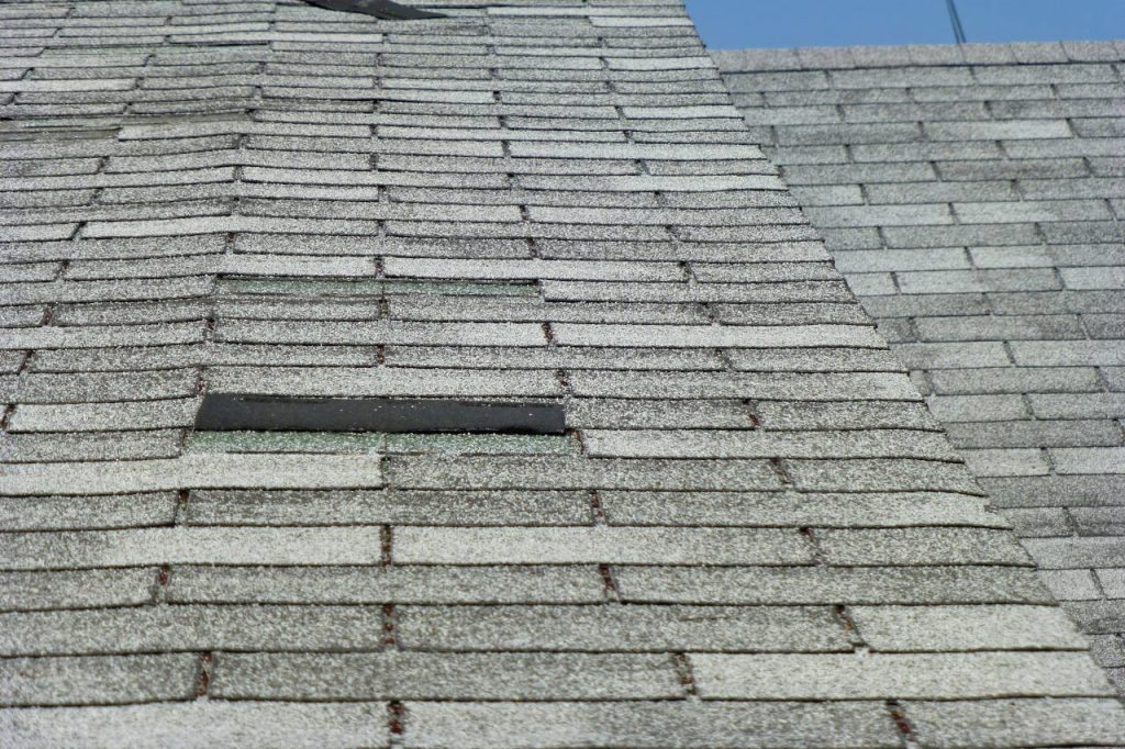 12 Warning Signs That Your Roof Needs to be Replaced - Inch Calculator